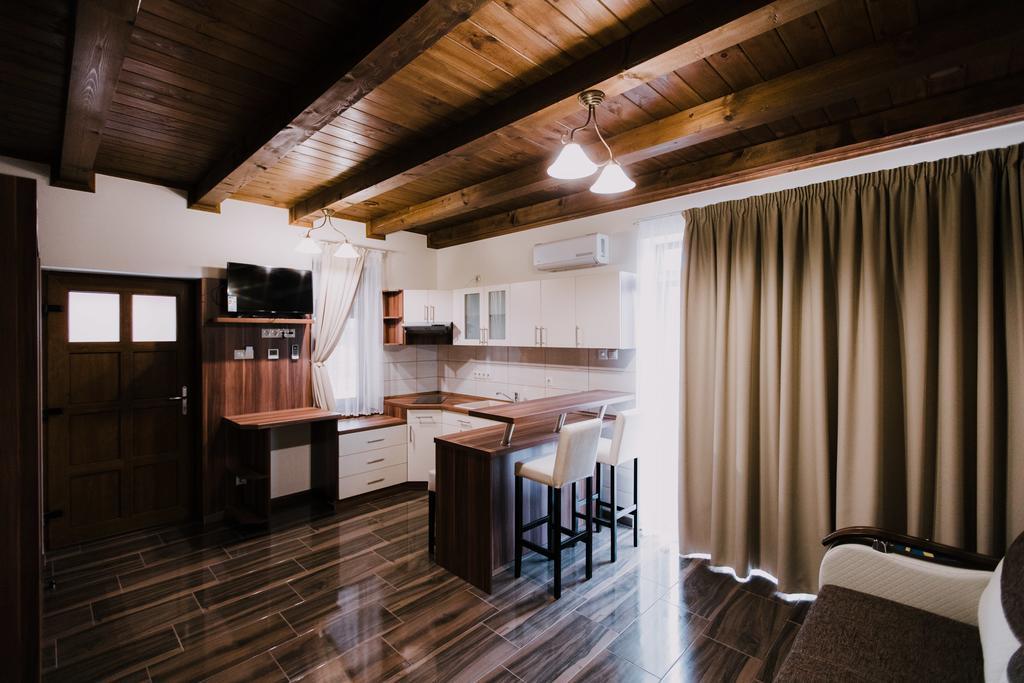 Mórahalom Nemeth Apartmanhazak מראה חיצוני תמונה